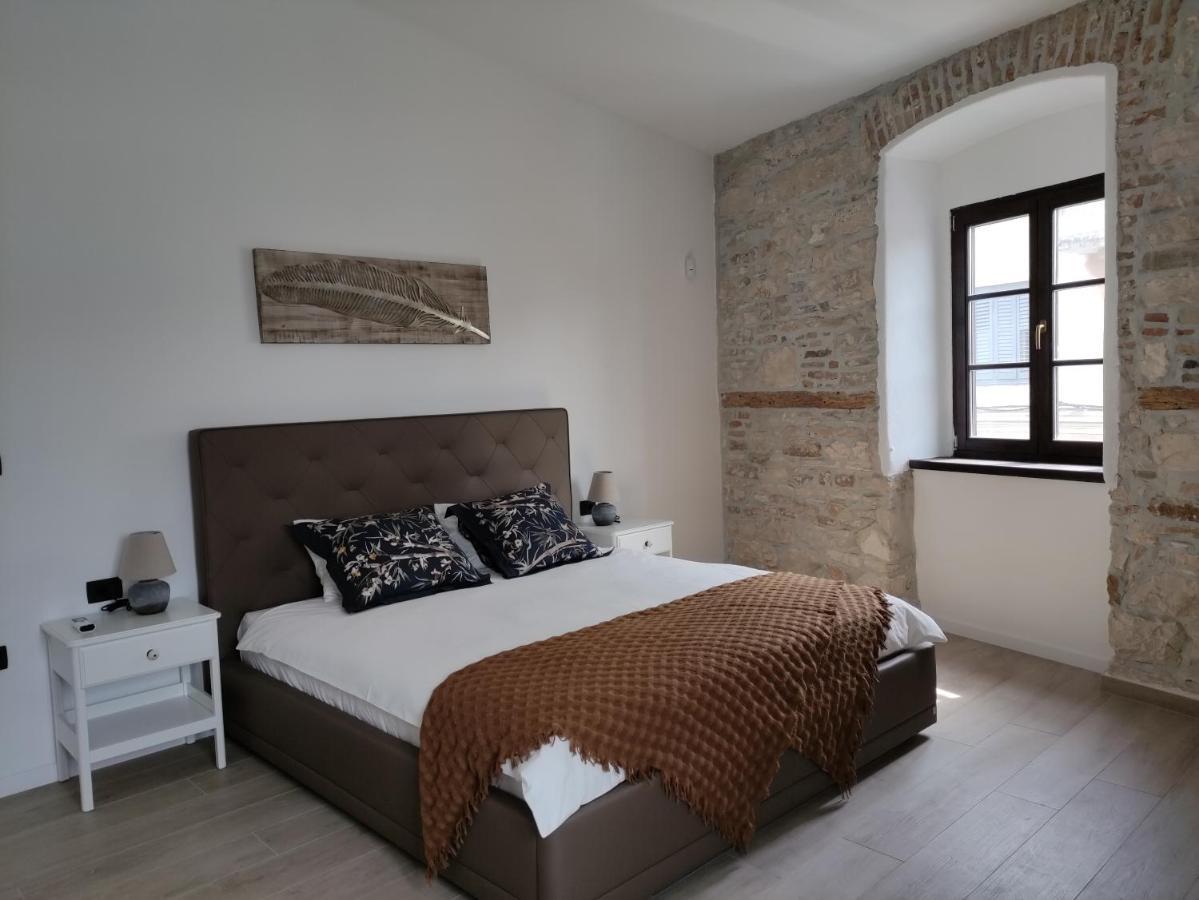 Apartvilla Castropola Exteriér fotografie